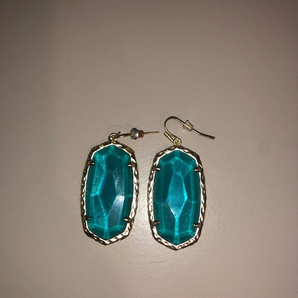 Kendra Scott earrings